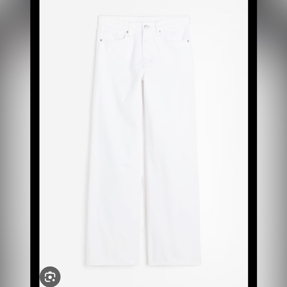 Baggy wide loose fit mid waist white jean